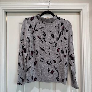 NIC+ZOE Gray Sweater with Pink and Black Design